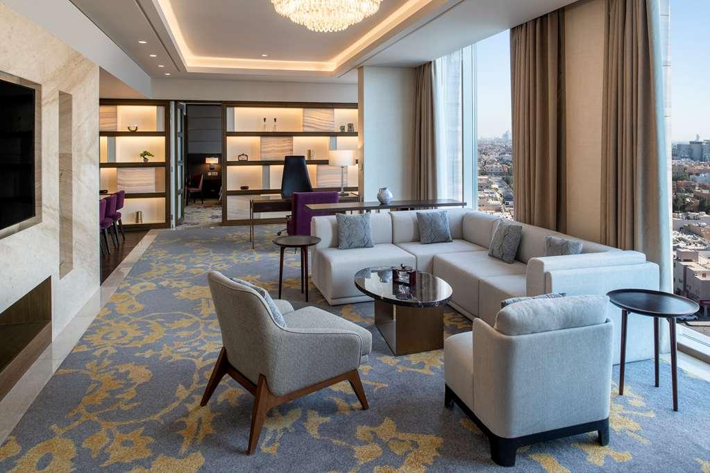 Doubletree Suites By Hilton - Riyadh Financial District ห้อง รูปภาพ